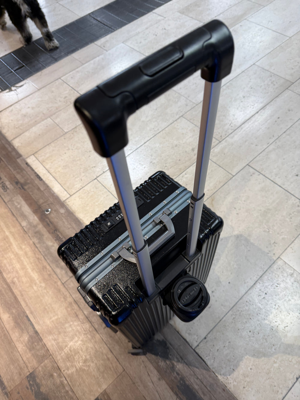 <h2>VAD TYCKER ANDRA OM VÅRA RESVÄSKOR?</h2>